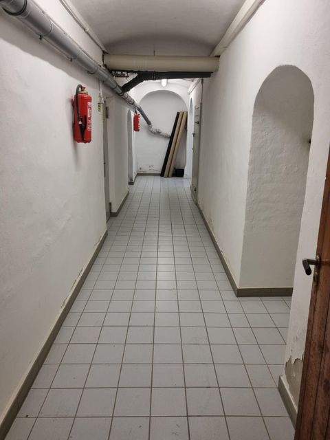 Waren (Müritz) Industrieflächen, Lagerflächen, Produktionshalle, Serviceflächen