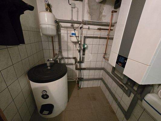 EG HWR Heizungsanlage