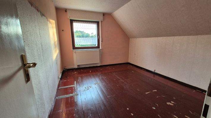 Wohnhaus DG Zimmer 3