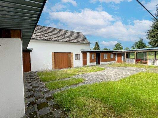 Außenansicht - Innenhof