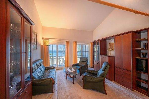 Wohnzimmer mit Ostseeblick