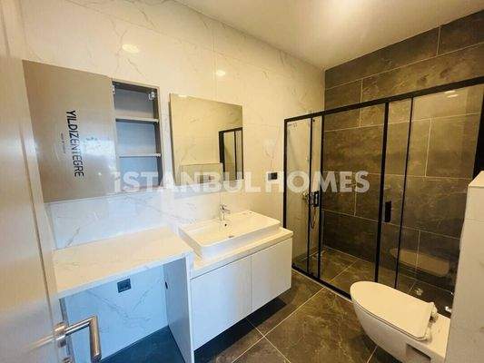 Flats Near İstanbul Financial Center in Ataşehir