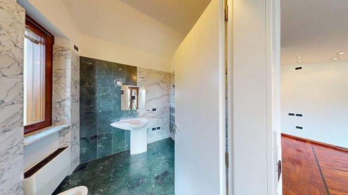 05 bagno_Via-Reciago-07012025_191014.jpg