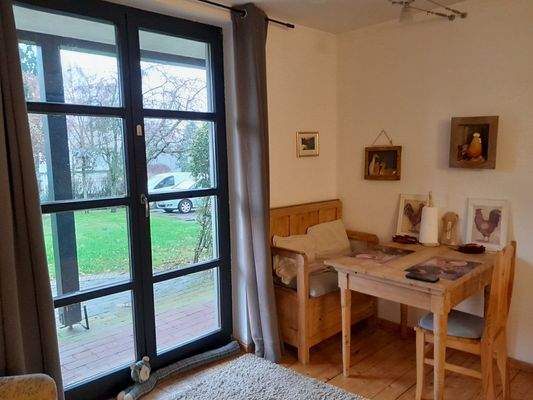 Zimmer mit Blick zur Terrasse