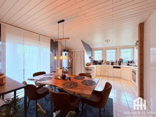 Essbereich mit Küche, DG