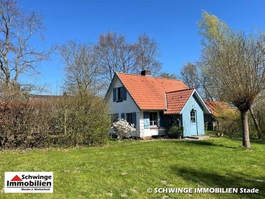 Wohnhaus Bj. 2000 mit Bootsanleger