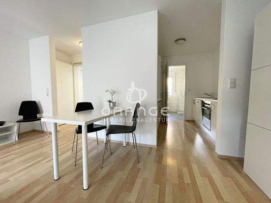 Blick Richtung Küchenzeile