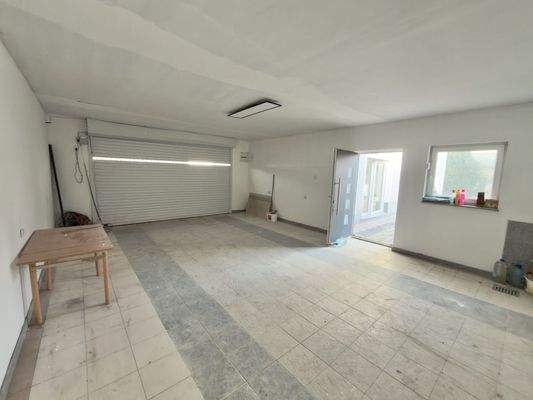 Doppelgarage für 2 Autos