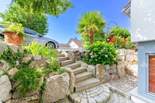 Treppe Hof Richtung Garten