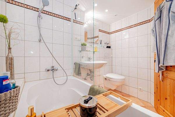 UG Apartement/Kinderzimmer