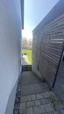 Nebenabgang Garten