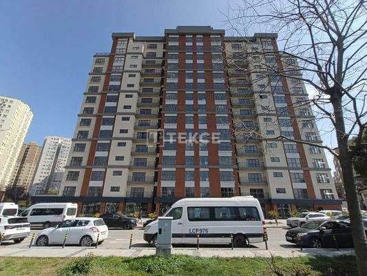 Apartments Within Walking Distance to Transportation in Zeytinburnu