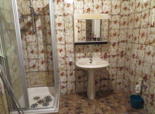 33-Obergeschoss Bad.JPG