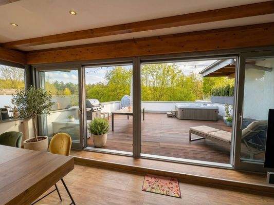 Panoramafenster für viel Licht