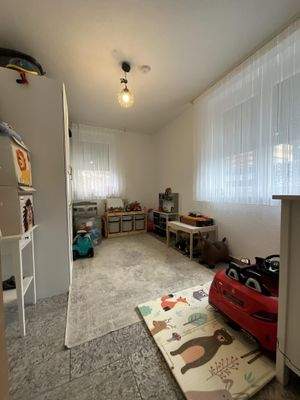 Kinderzimmer EG