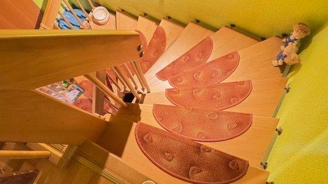 Aufgang zur ELW im DG