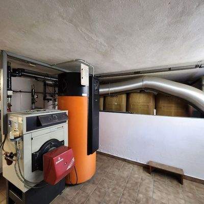 Heizungsanlage mit Wasserspeicher