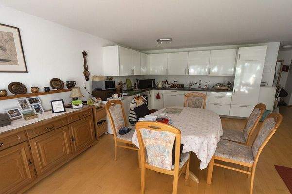 Eßbereich mit Küche