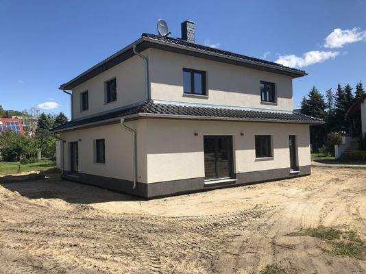 Hier ist ein von uns gebautes Haus-Bsp.