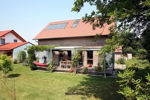 Oberlungitz 88 Renditeobjekte, Mehrfamilienhäuser, Geschäftshäuser, Kapitalanlage