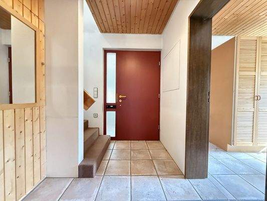 Hauseingang - Garderobe