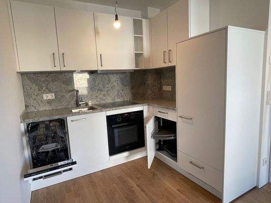 Hochwertige Einbauküche