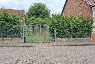 Vorderansicht vom - Stadtweg -