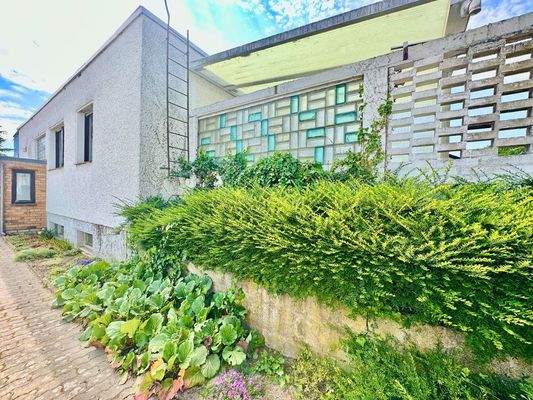 Seitenansicht-Wohnhaus