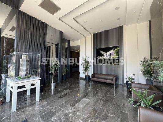 Furnished Property in a Complex with Pool in Kartal Istanbul