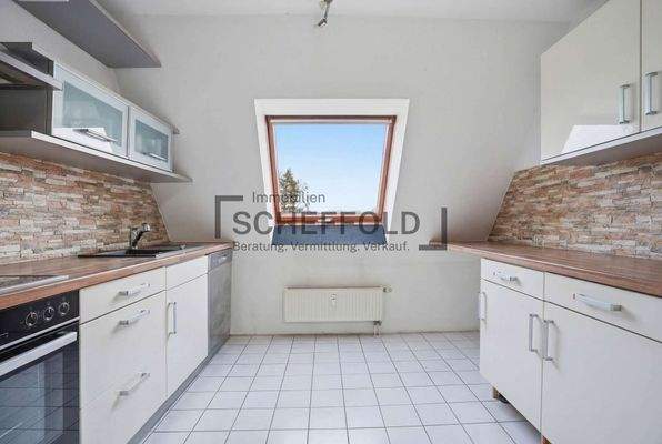 Küche (mit KI leergeräumt)