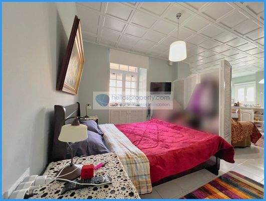 6f4f5018bc14424999d0797f06144bda-original