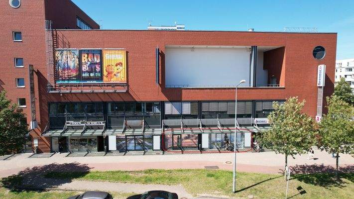 Ansicht Front St.-Petersburger-Straße