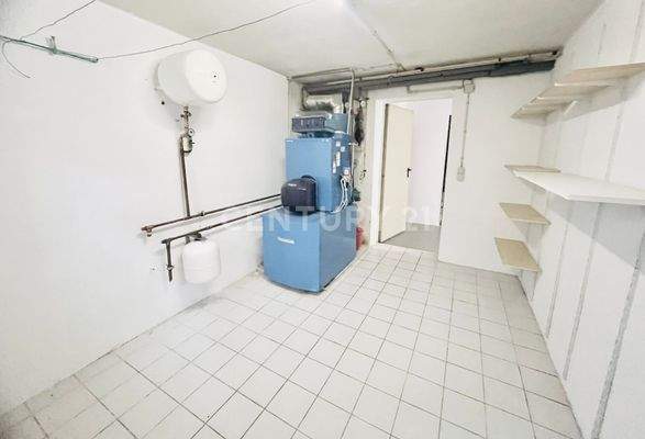 großer Heizungsraum