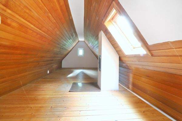 offener Spitzboden, DG