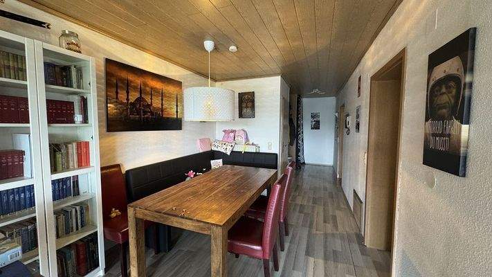 Essplatz mit Flur Hinterhaus