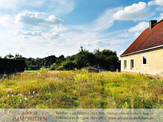 Grundstück mit Abrisshaus