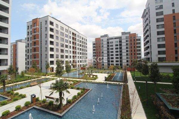 Spacious Apartments 100 Meters to Metro Station in Bağcılar