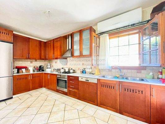 a37772f614e34e239886eaf8c1d5accb-original