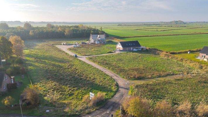 CJ0A3472_1.00_02_41_18.Standbild001