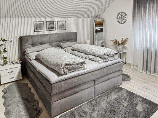 Schlafzimmer Dachgeschoss