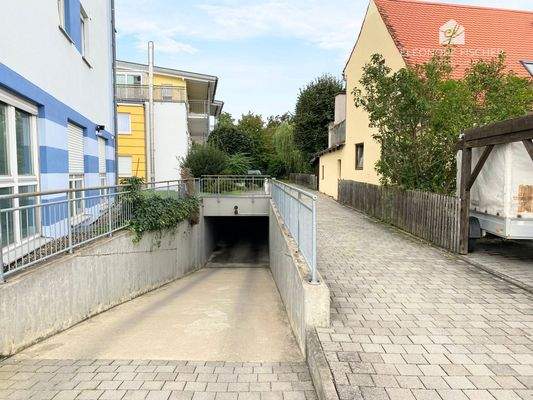 Zufahrt in die Tiefgarage