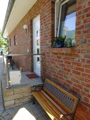 Seitenansicht/Eingang Anbau