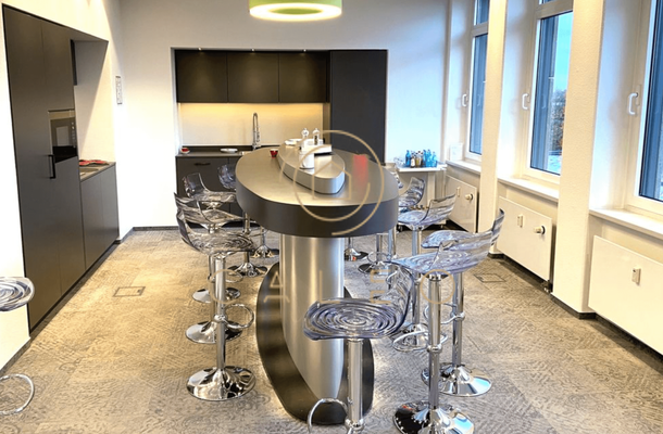 Exklusiver Küchen-/Aufenthaltsbereich