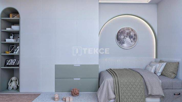 Spacious 5-Bedroom Villas with Pool and Garden in Samanlı