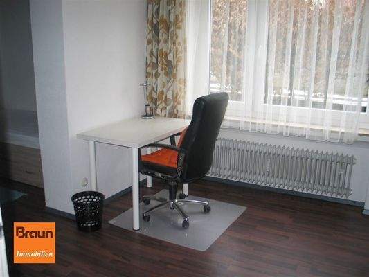 2-3 Fam.-Wohnhaus, VS-S, Zimmer 2 EG