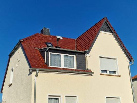 Haus- Dach