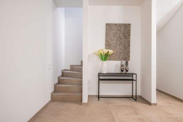 Heller Treppenaufgang