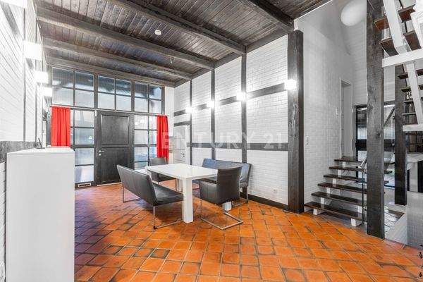 Großzügige Tenne im Erdgeschoss