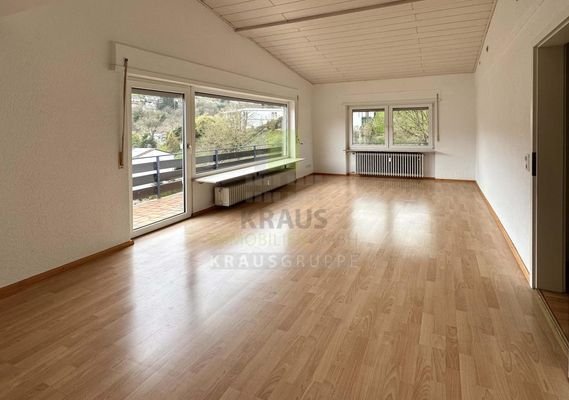Wohnzimmer DG