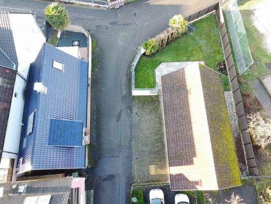 Luftbild beider Gebäude